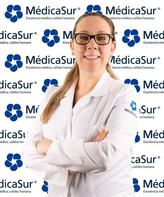 Dra. Chantale Gilles Herrera Pediatría / Endocrinología Pediátrica Médica Sur Copyright